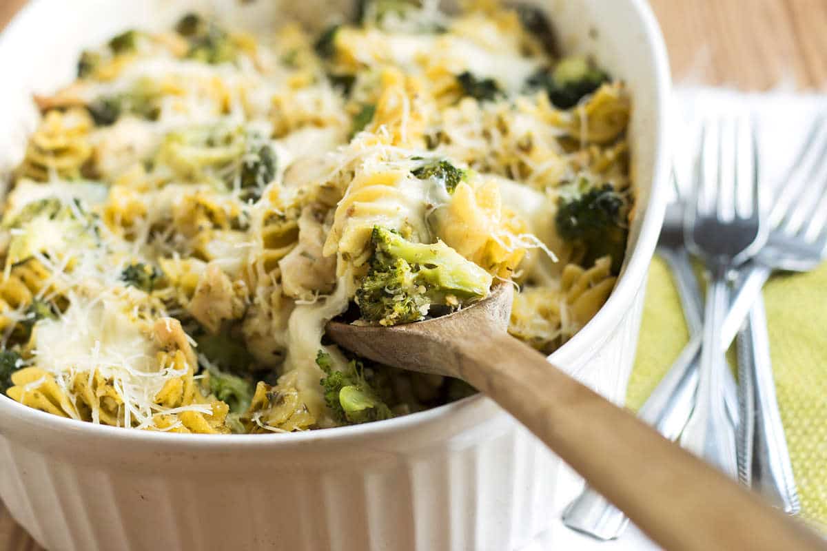 Broccoli & Chicken Pesto Pasta