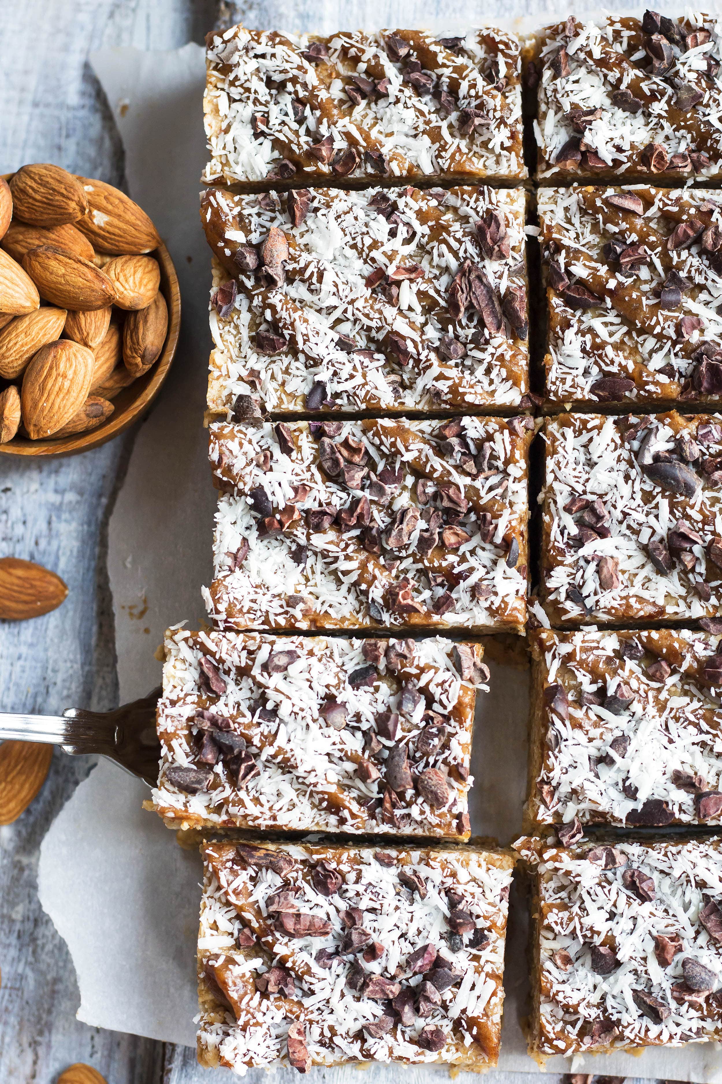 Healthy No-Bake Magic Bars