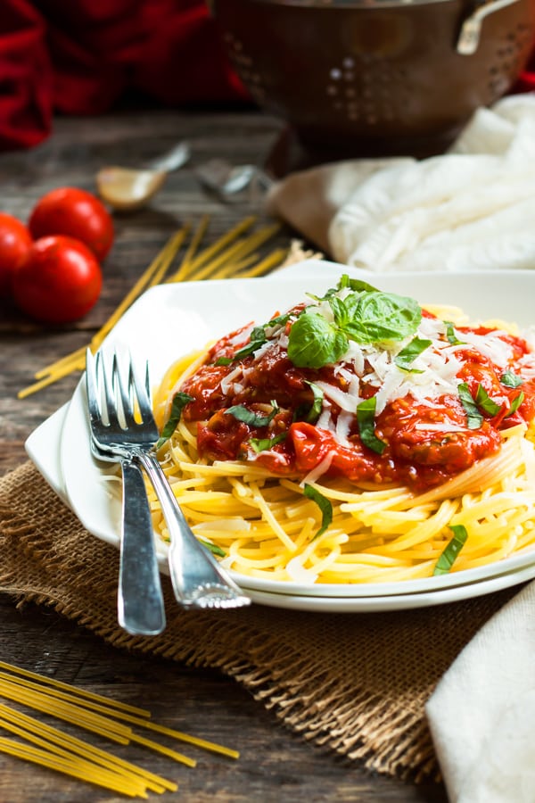 Spaghetti with Pomodoro Sauce