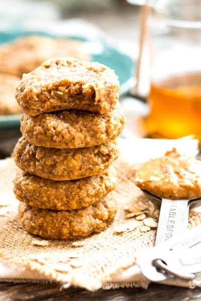 4-Ingredient Almond Butter Cookies