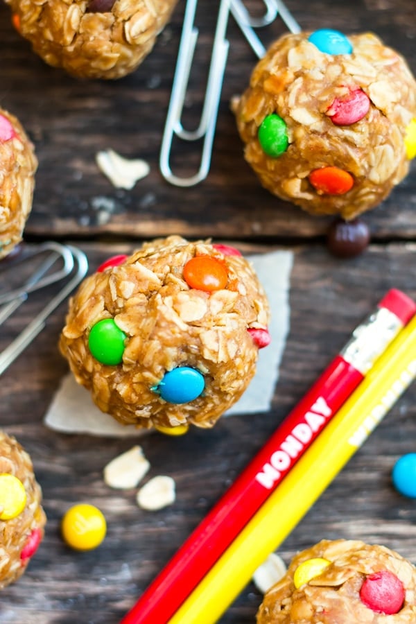 4-Ingredient Healthy Monster Cookie Bites | A recipe for healthy monster cookie bites that is gluten-free, vegan and only take 10 minutes to make. These tiny bites of bliss make a great kid-friendly afternoon snack or dessert.