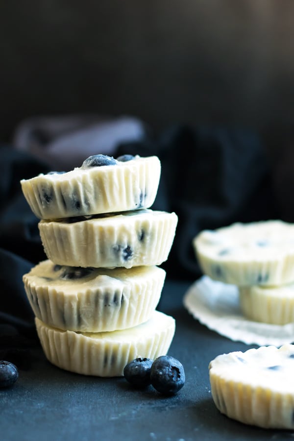 Gluten-free frozen bites made with lemon yogurt and blueberries for a healthy snack.