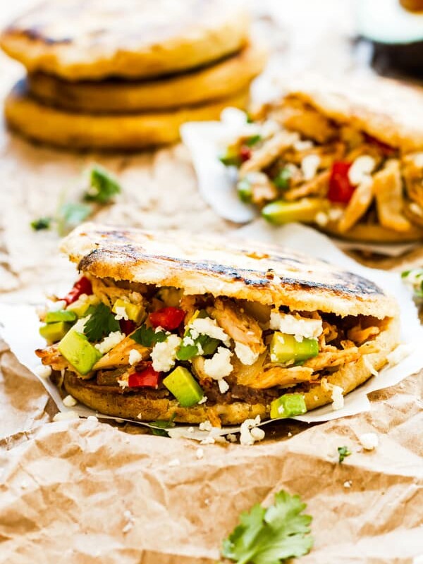 A gluten-free arepas recipe with chicken, avocado, and vegetables for dinner.