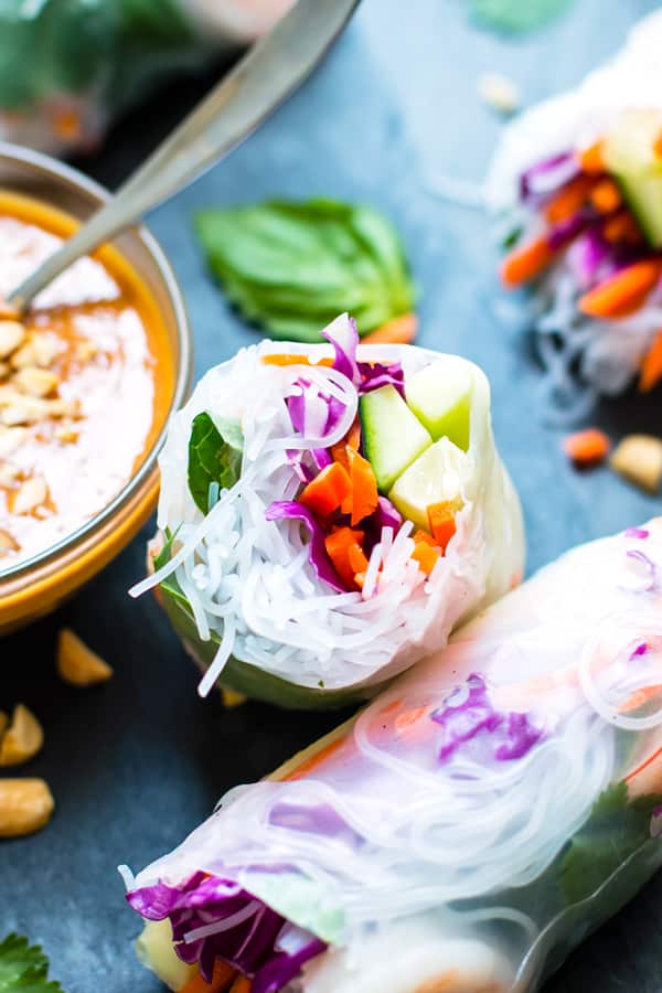 Vietnamese Fresh Spring Rolls with Peanut Sauce