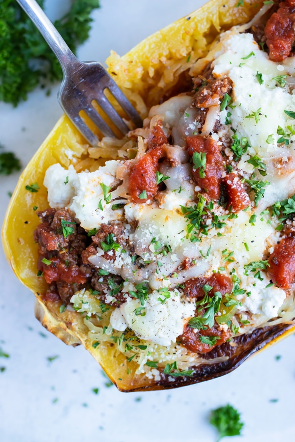 Make an Italian-inspired dinner with these healthy lasagna spaghetti squash boats.