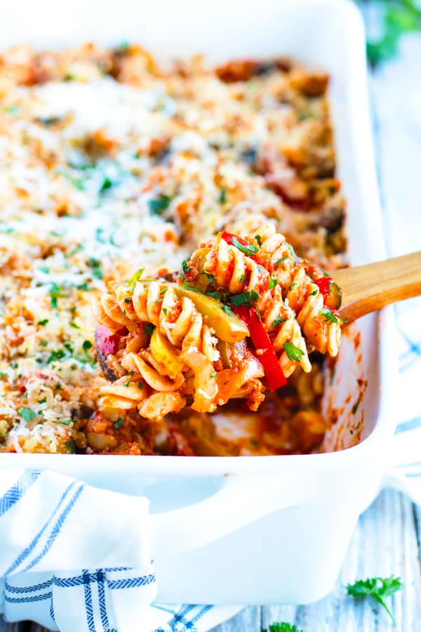 Roasted Vegetable Pasta Bake | Roasted vegetable pasta bake is LOADED with zucchini, summer squash, bell peppers, mushrooms, onions and then baked to a crispy golden perfection.  This vegetarian and gluten-free pasta bake has always been a go-to dinner recipe in our house!