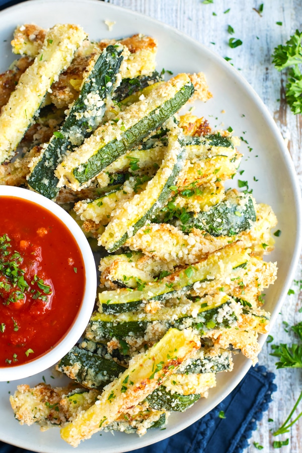 Picture of Baked Parmesan Zucchini Fries for a healthy snack.