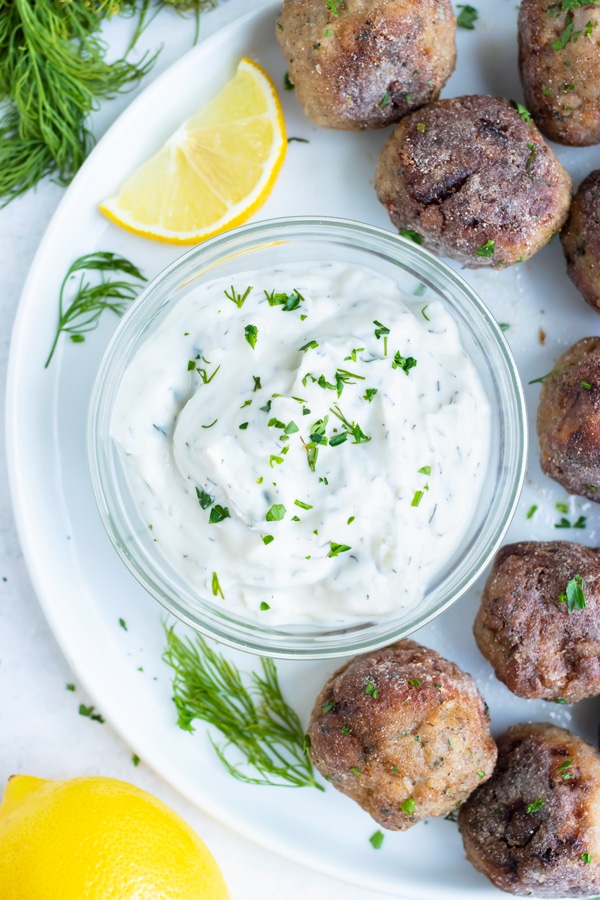 This low-carb and keto, easy Greek yogurt dipping sauce pairs well with turkey meatballs, falafel, or gyros.