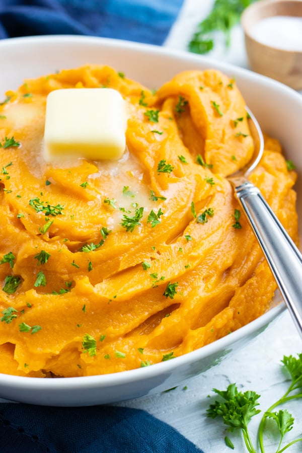 Healthy mashed sweet potatoes recipe using boiled or baked potatoes.