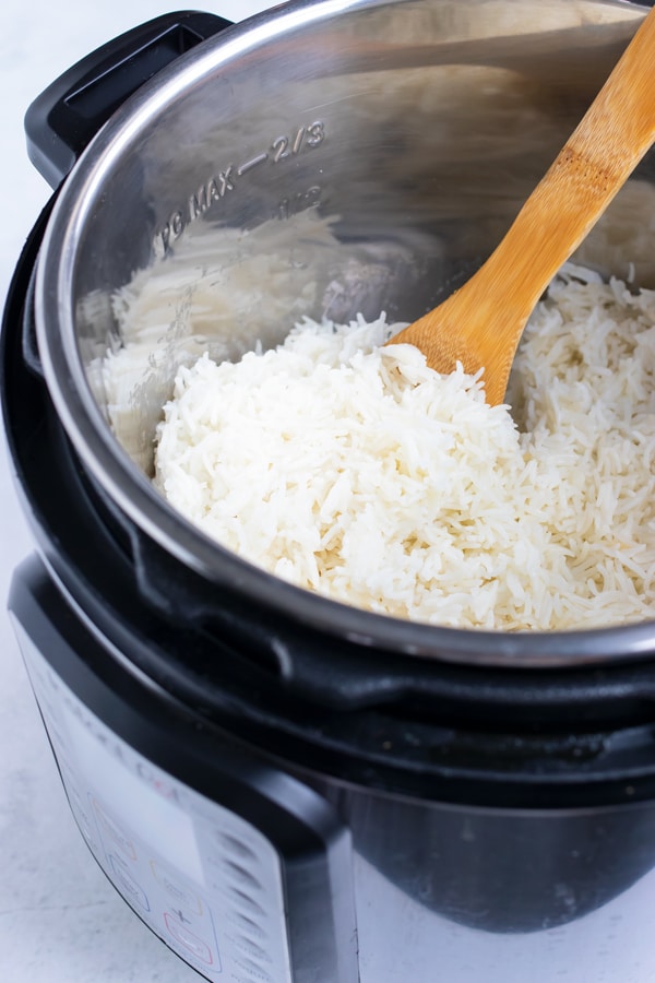 Instant Pot Basmati Rice Recipe (Perfect & Fluffy!) - Evolving Table