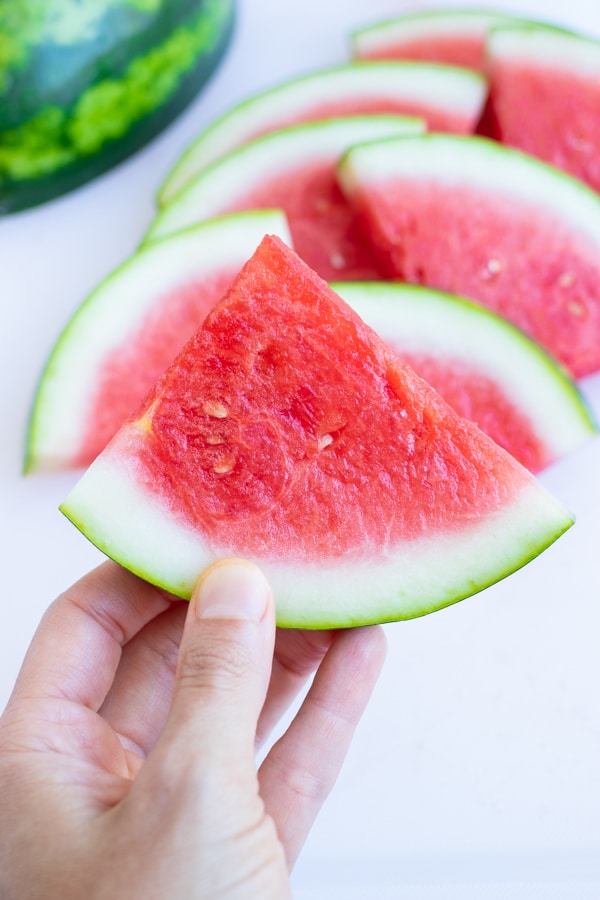 How To Pick The Best Watermelon Super Ripe Sweet Evolving Table