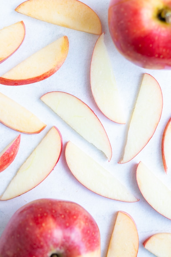 Prevent apples from turning brown after being sliced with lemon juice or submerging in water.