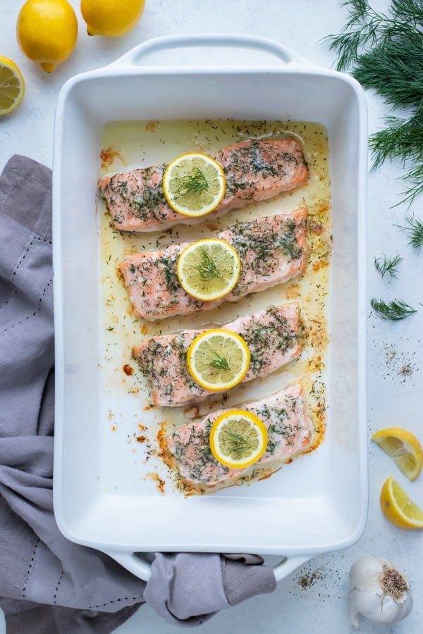 Lemon dill salmon recipe is served for a healthy dinner.