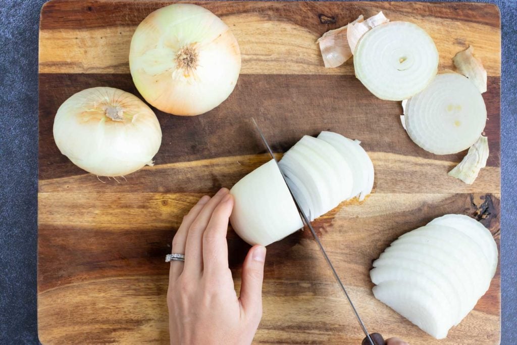Showing two ways to thinly slice onions.