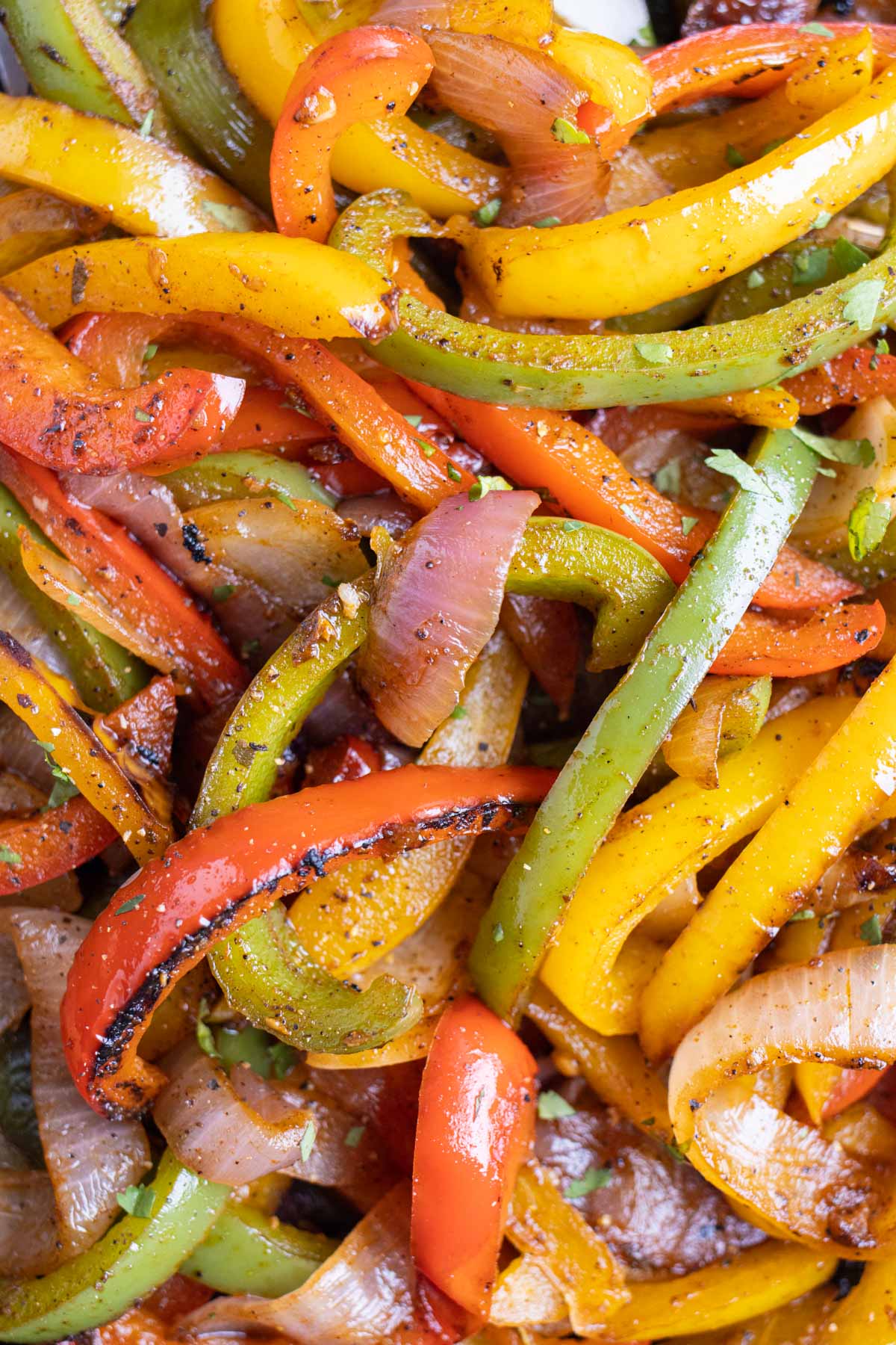 A close-up picture is used to show all the different types of flavorful vegetables.
