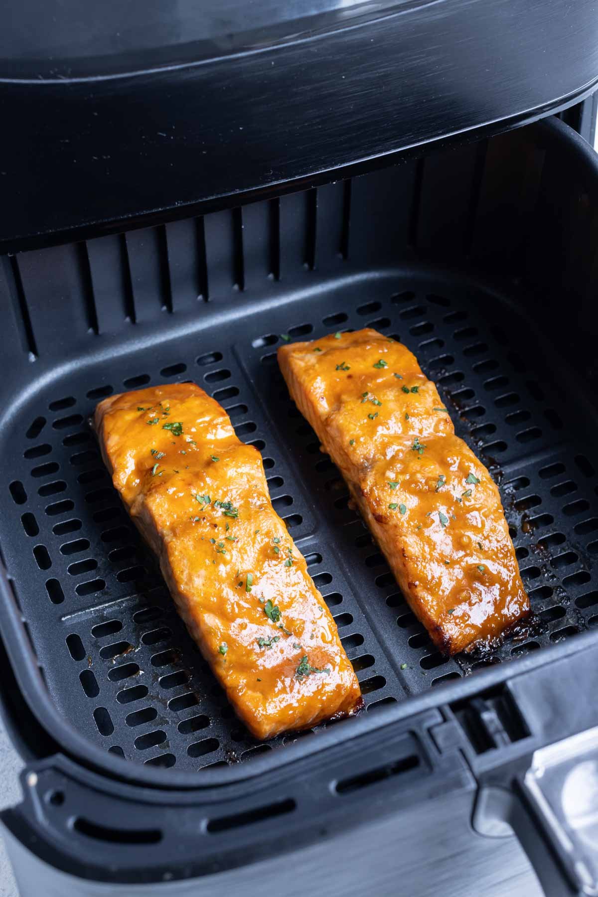 An air fryer is used to cook this seafood dish.