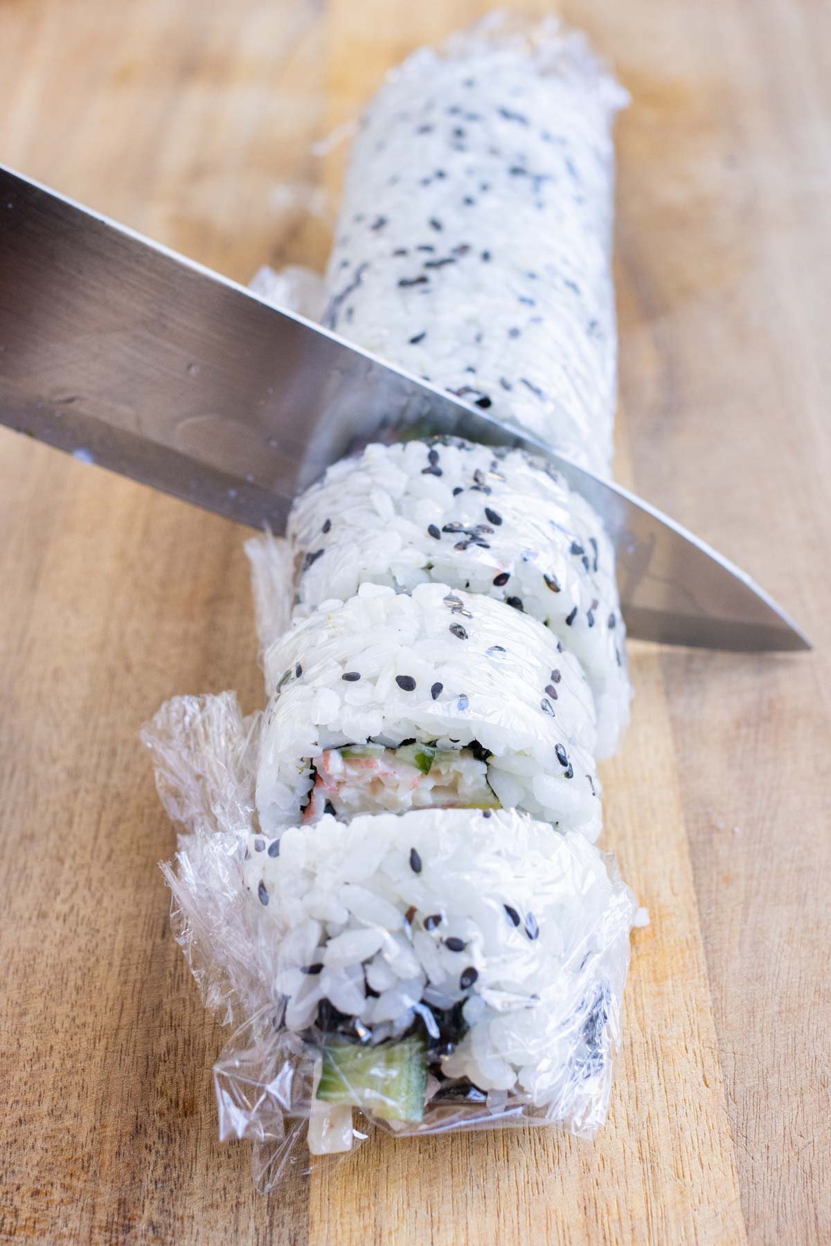 How roll sushi with bamboo mat (California Roll) 