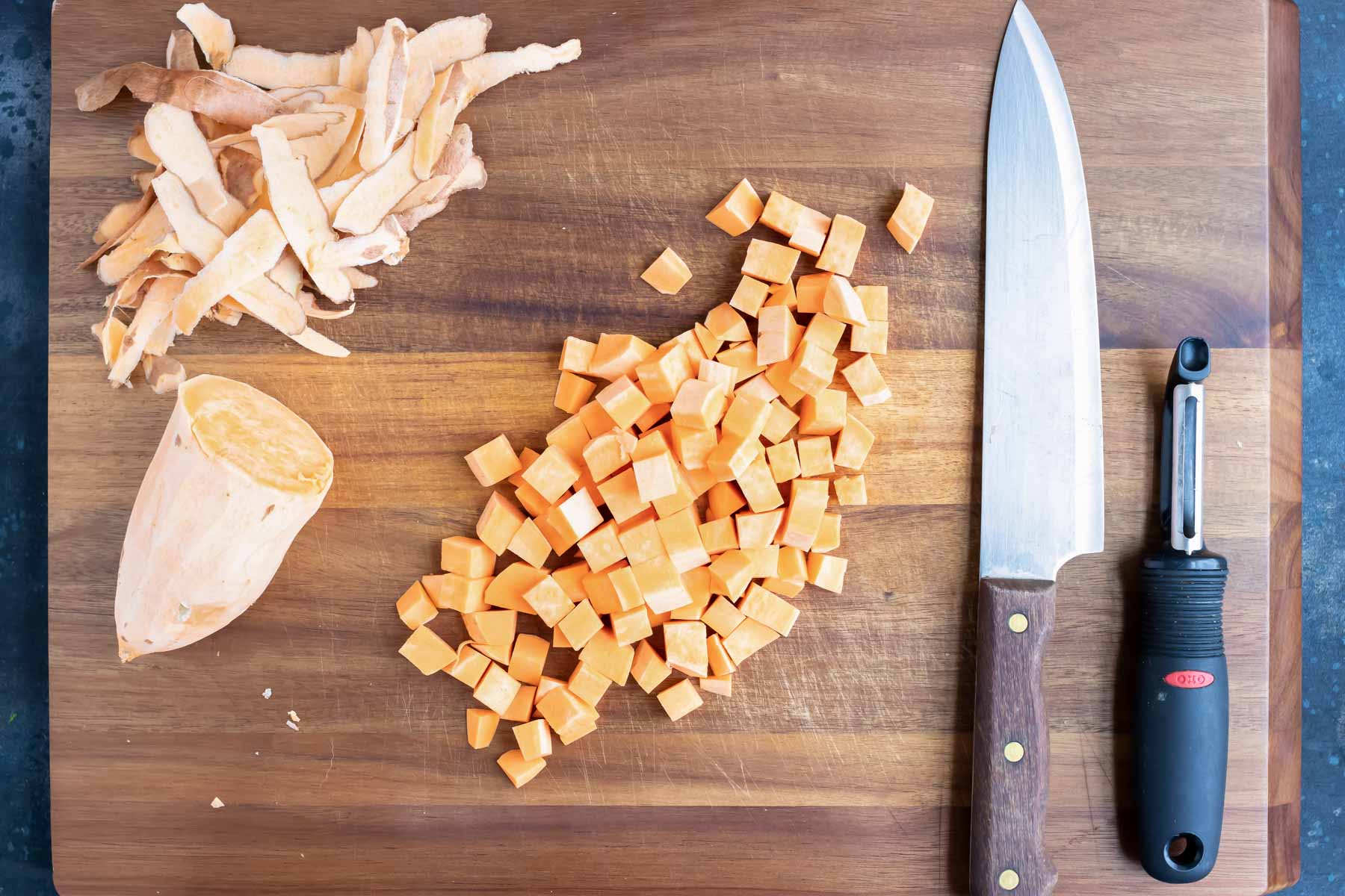 Sweet potatoes that have been peeled and cut into cubes.