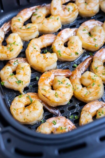 Air Fryer Shrimp Recipe (No Breading!) - Evolving Table