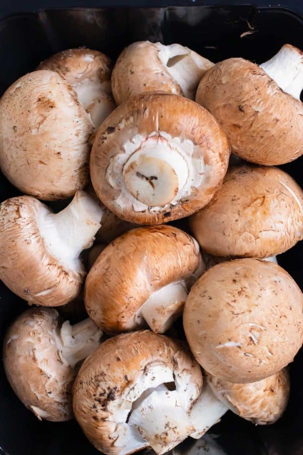 Cremini, button white, or portobello mushrooms can be used for this appetizer.
