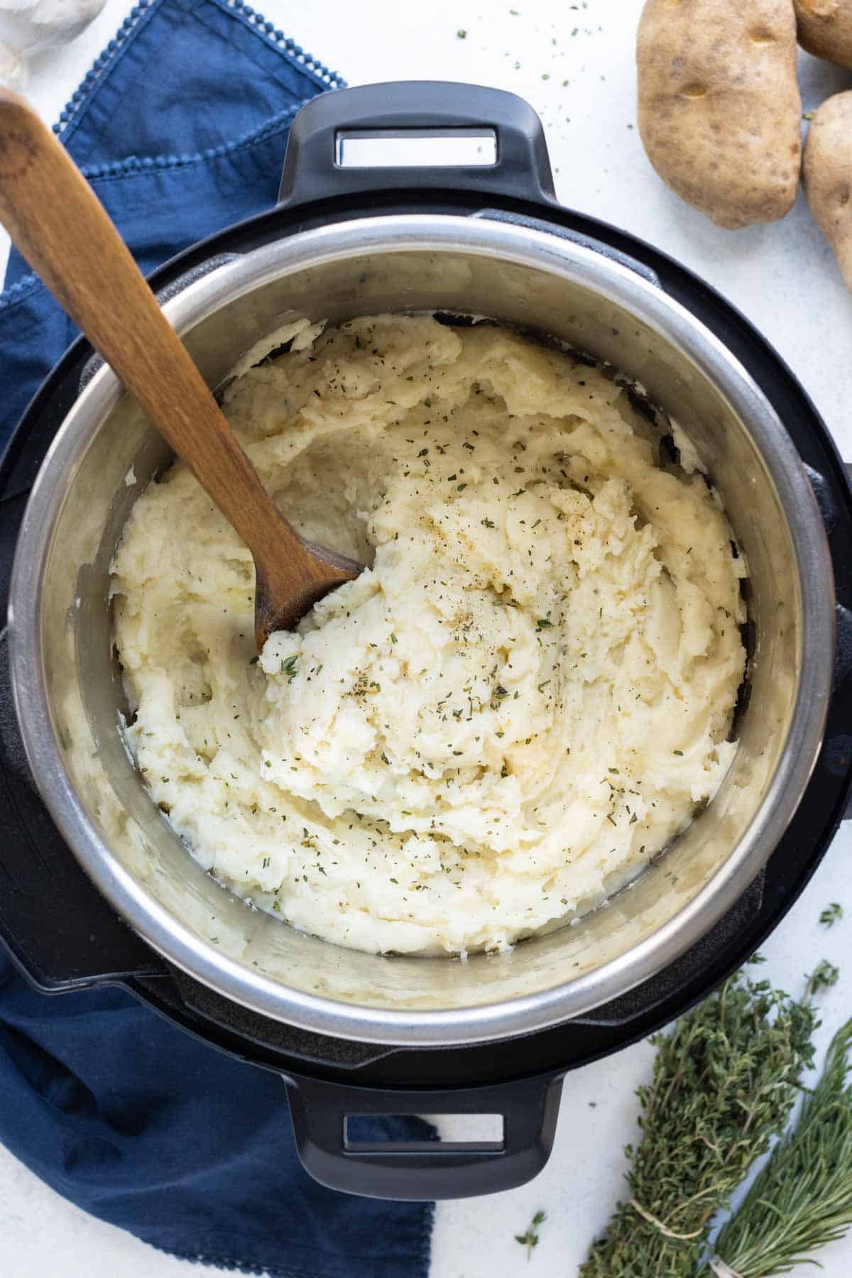You can quickly make garlic mashed potatoes in an Instant Pot.