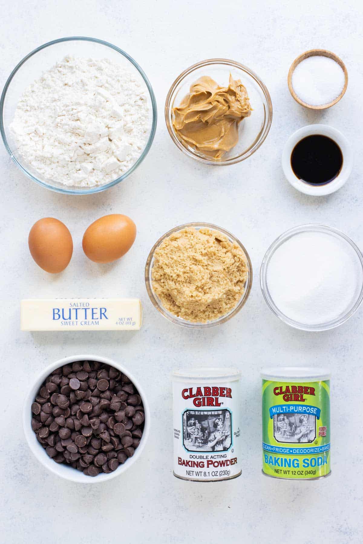 Peanut butter, flour, chocolate chips, sugar, and eggs are the ingredients for these cookies.