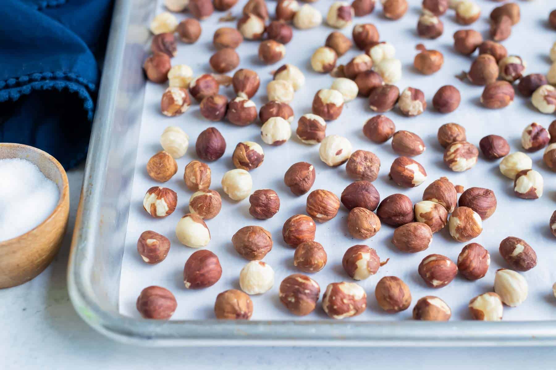 How To Roast Hazelnuts So Easy Evolving Table How To Roast Hazelnuts So Easy Evolving Table