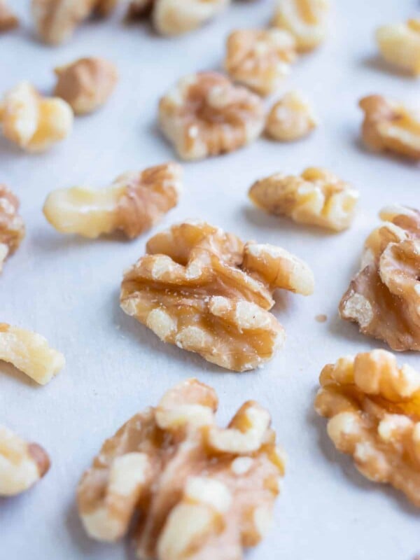 Learn how long to bake walnuts in the oven for this toasted walnuts recipe.