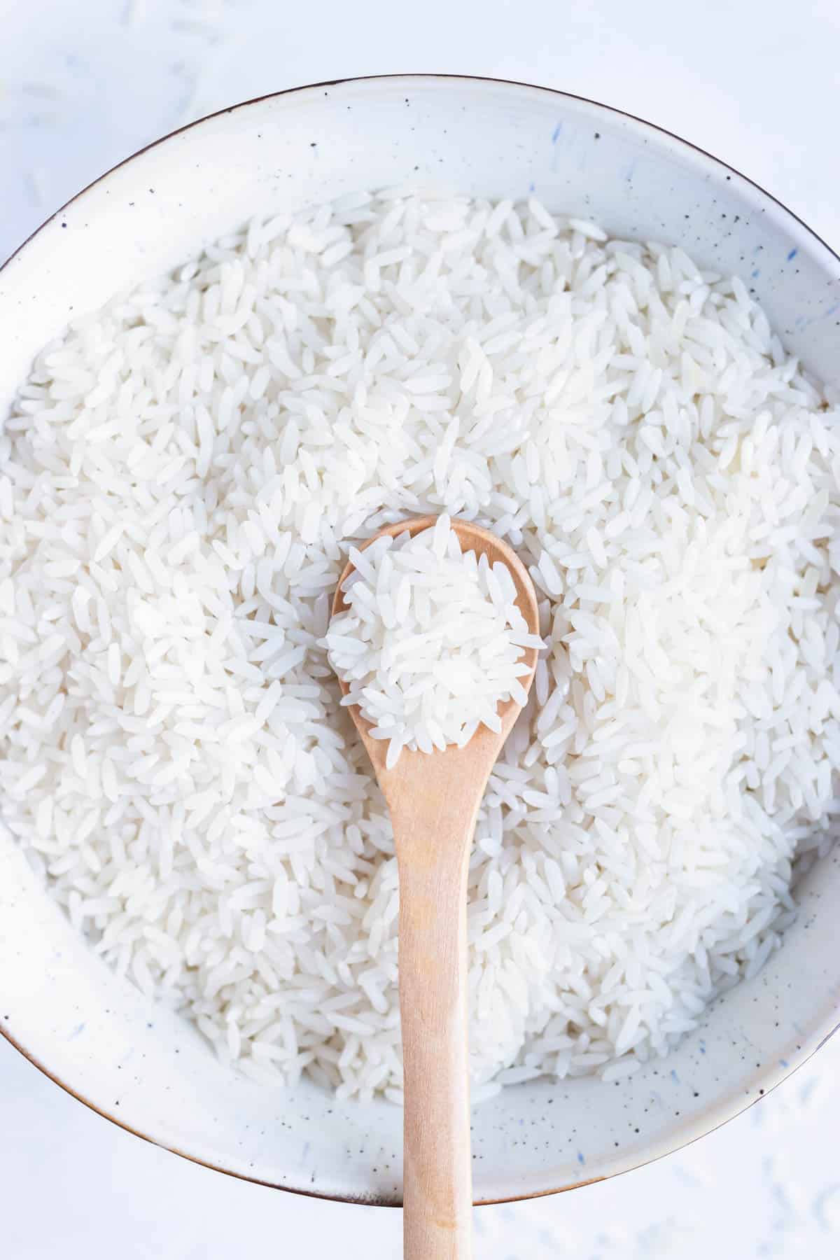 Quickly make fluffy, white rice in your instant pot.