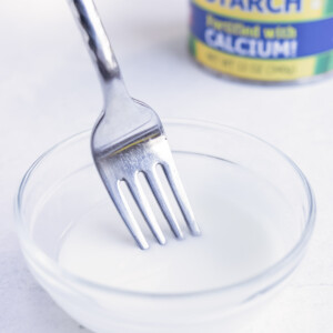 Thickening starch is made with cornstarch and water.