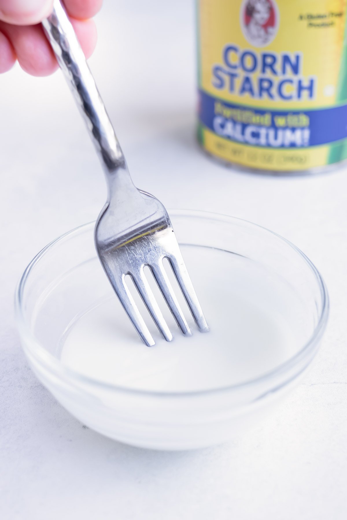 Thickening starch is made with cornstarch and water.