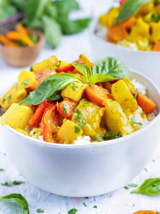 Thai Yellow Chicken Curry with Potatoes