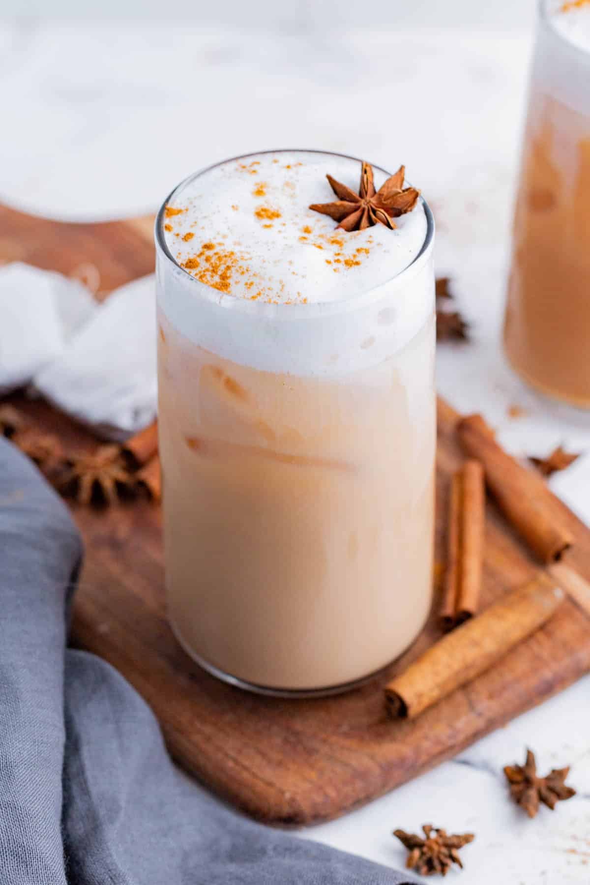 How to make Iced Chai Latte Recipe with Tea bags & Spices