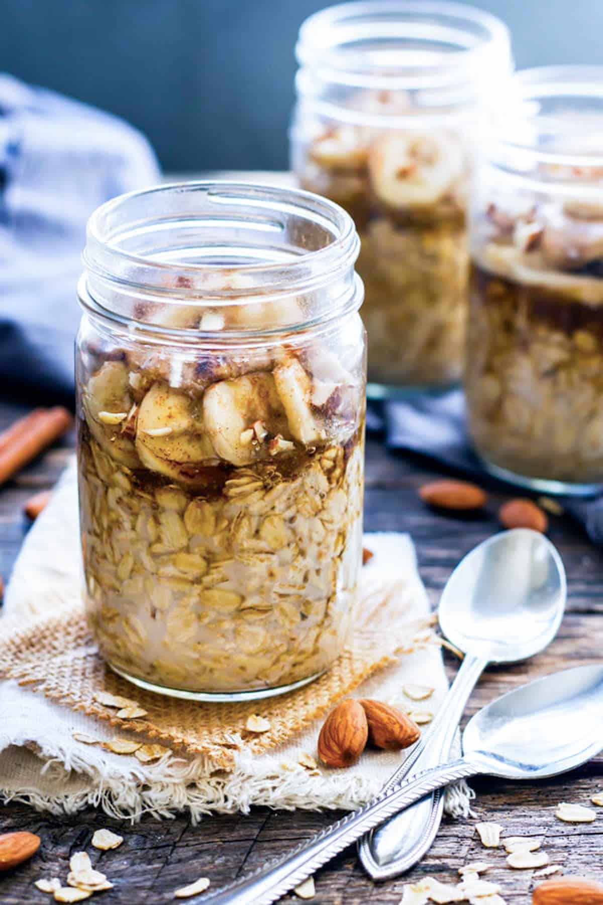 A gluten-free overnight oats recipe made with almond butter in a jar for a healthy breakfast.
