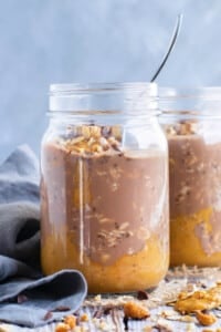 Chocolate Peanut Butter Overnight Oats 