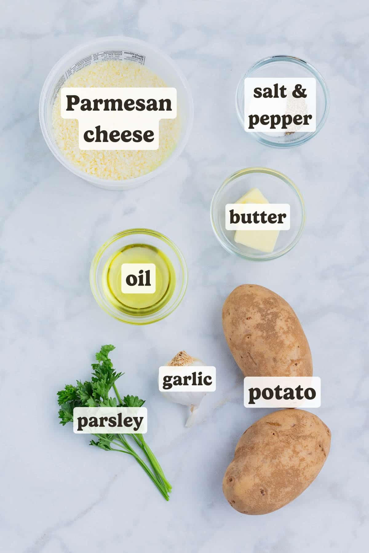 Potatoes, oil, butter, garlic, parmesan, and parsley are the main ingredients for this garlic parmesan fries recipe.