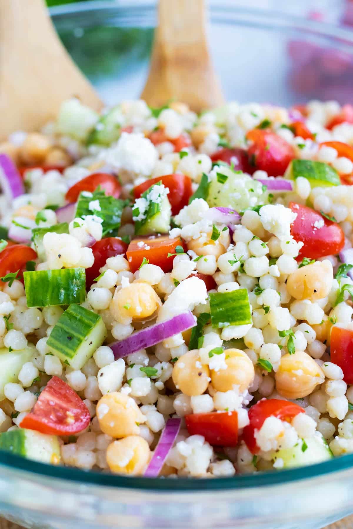 Mediterranean Couscous Salad with Tomatoes with Feta & Tomatoes RECIPE.