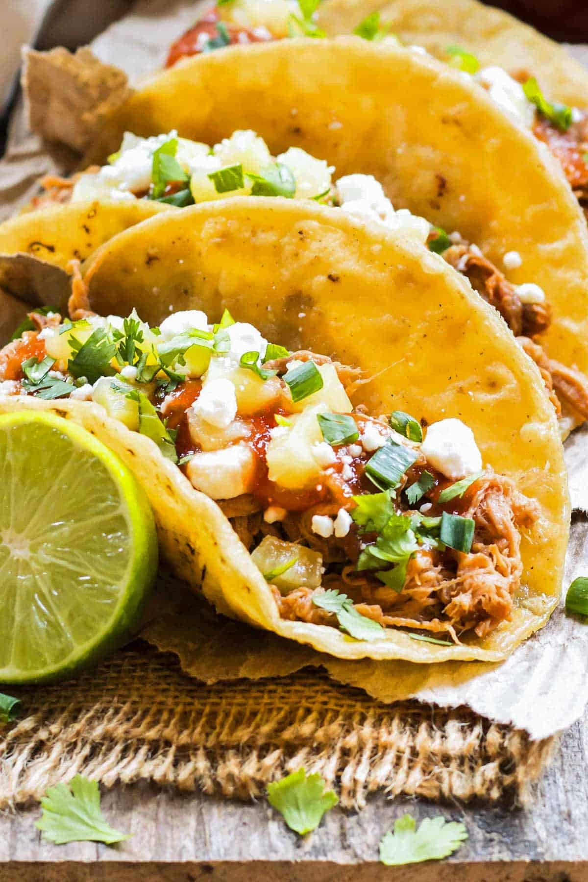 Slow Cooker Pineapple Pulled Pork Tacos